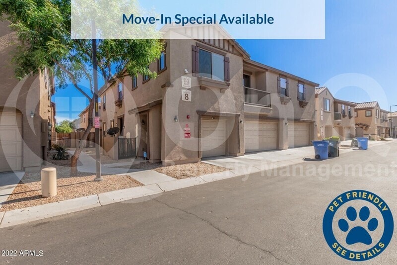Primary Photo - 8147 W Lynwood St