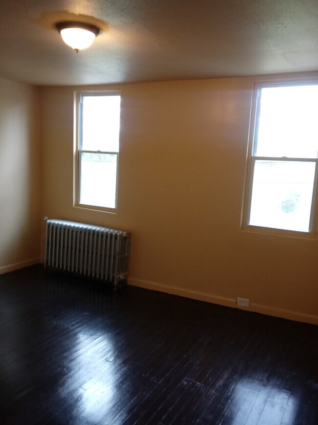 Foto del edificio - 841 N Linwood