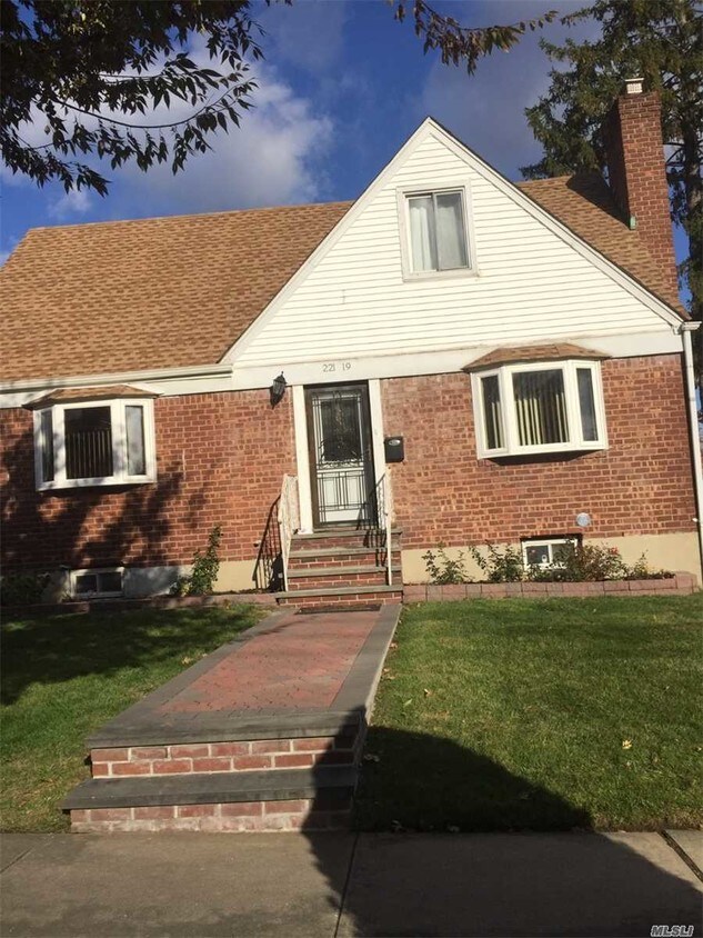 Primary Photo - 221-19-221-43 43rd Ave