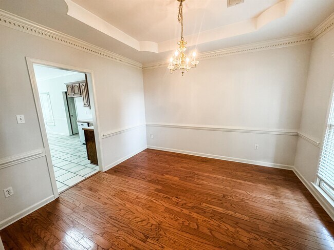 Foto del edificio - 335 Grand Steeple Dr