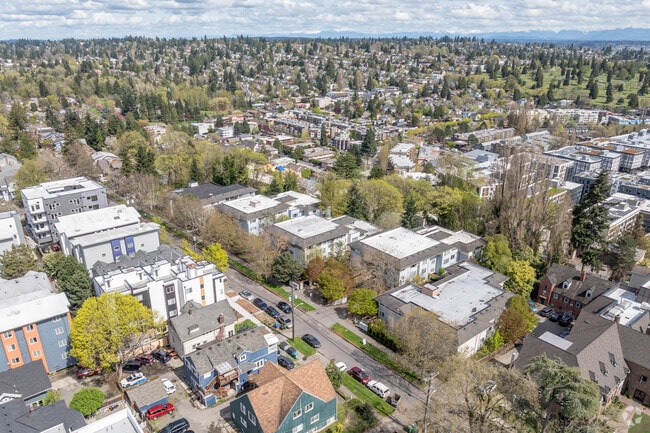 Aerial - Ivy Ridge Apartments