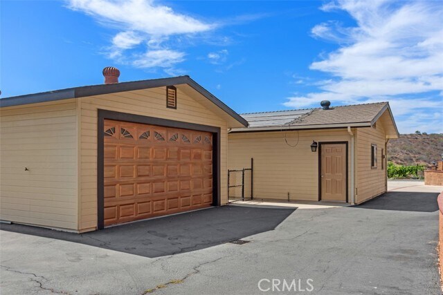 Building Photo - 534 Stewart Canyon Rd