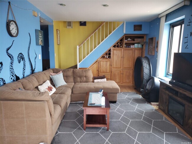 Foto del edificio - 100 W Broadway