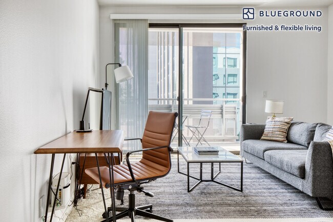 Foto del edificio - 375 E 2nd St
