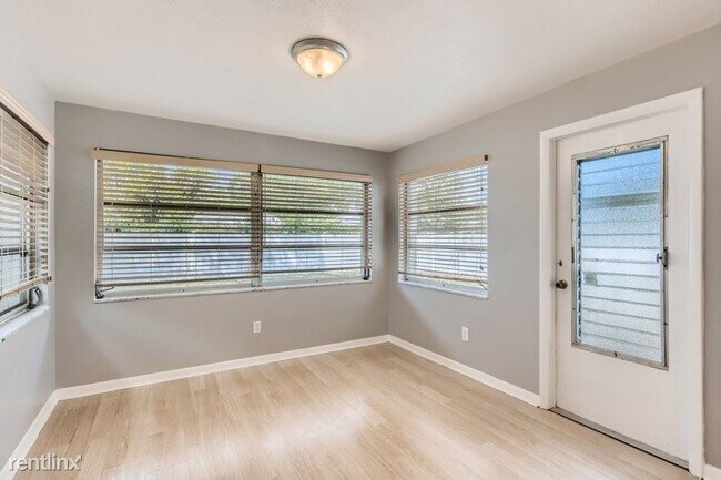 Building Photo - 2 br, 1 bath House - 2034 Brampton Rd UNIT