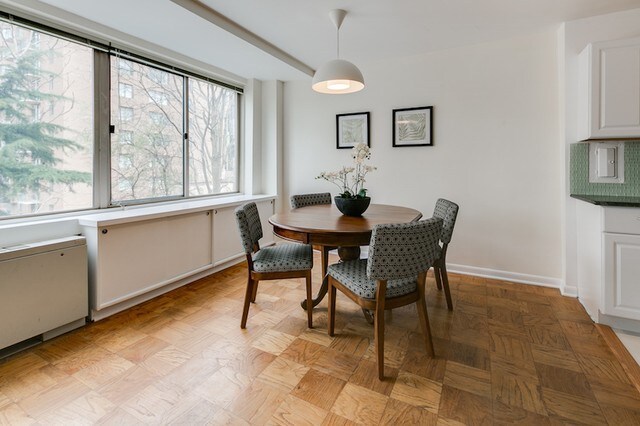 Foto del edificio - 922 24th St NW