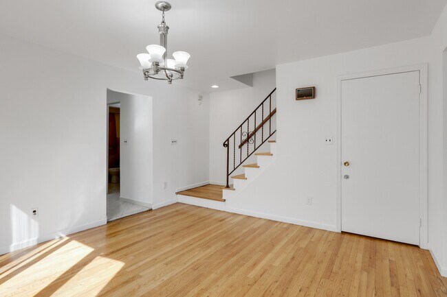 Foto del edificio - 420 Myrtle Ave