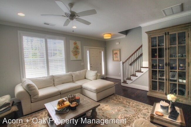 Building Photo - 2 br, 2.5 bath House - 138 Tressel Way