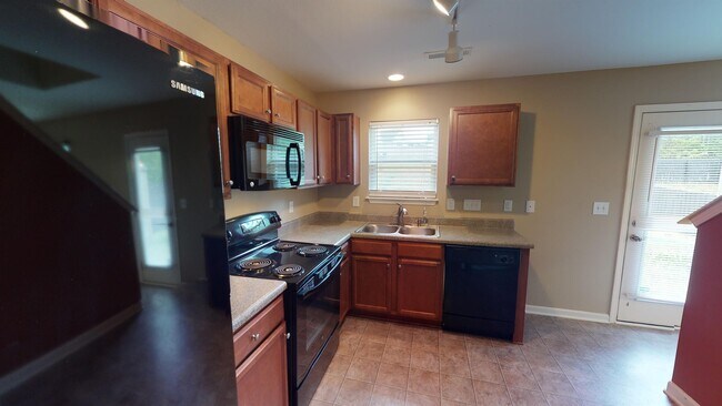 Foto del edificio - 5127 Brynfield Ct