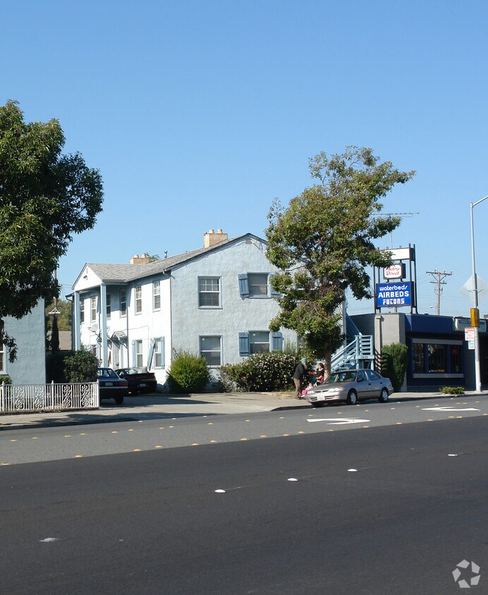 Foto del edificio - 12479 San Pablo Ave