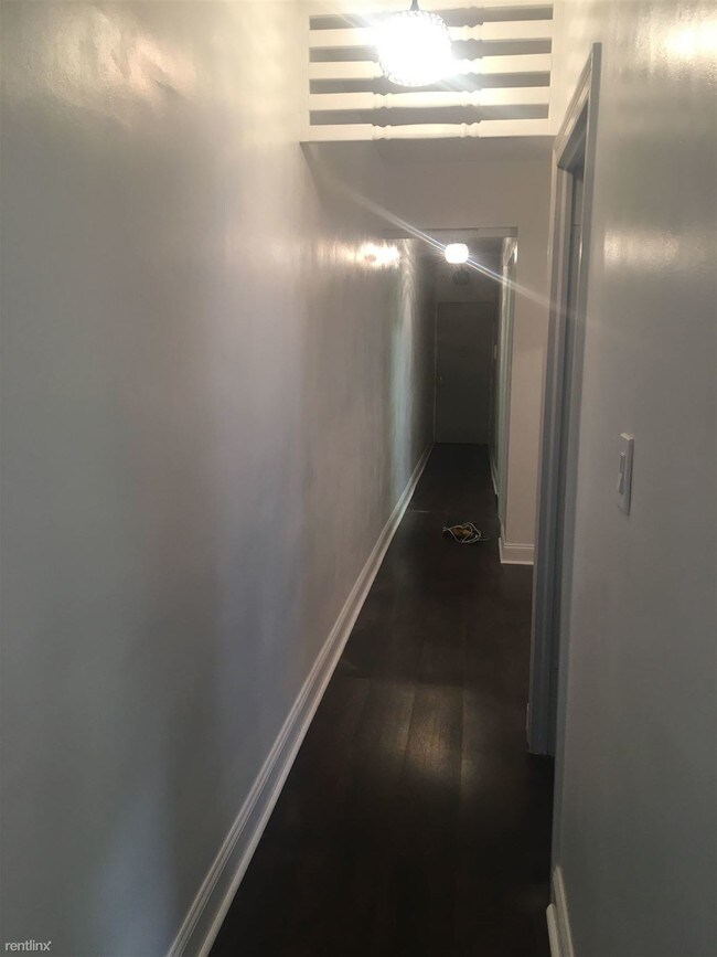 Foto del edificio - 2 br, 1 bath Apartment - 620 Marlborough Rd