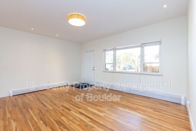 Foto del edificio - 1635 Quince Ave