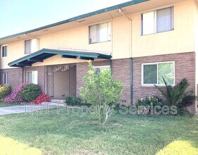 Building Photo - 1728 Richmond St