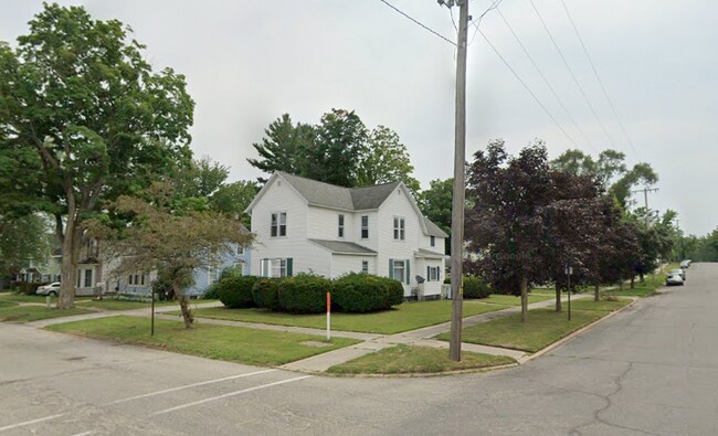 Foto del edificio - 206 S Higbee St
