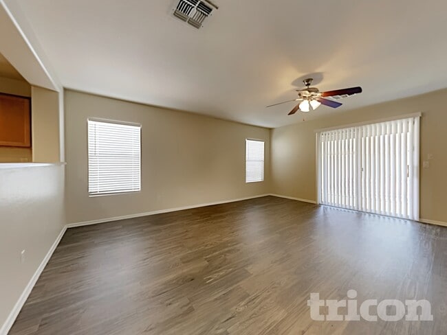 Building Photo - 11634 W Vogel Ave