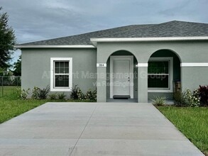 Building Photo - 336 Caen Ct