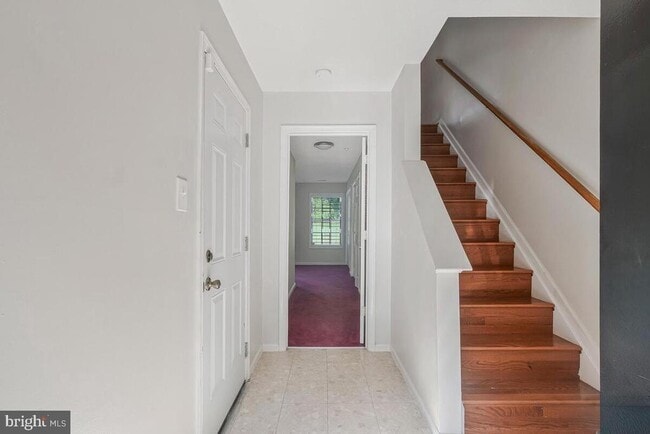 Building Photo - 2647 Longbow Ct