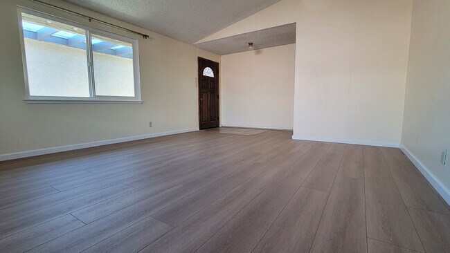 Building Photo - 44649 5th St E