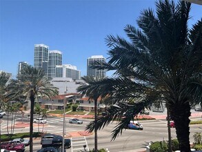 Building Photo - 6770 Indian Creek Dr