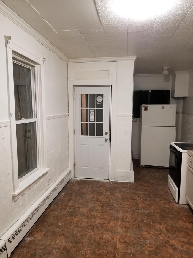 Foto del edificio - 753 W Cedar St