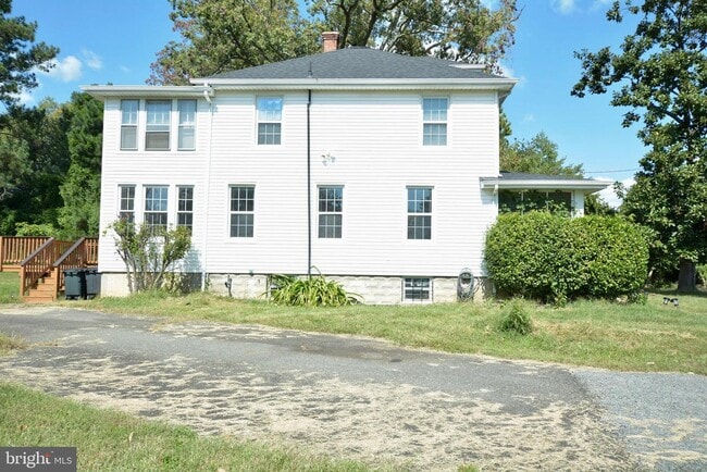 Building Photo - 8609 Oxon Hill Rd