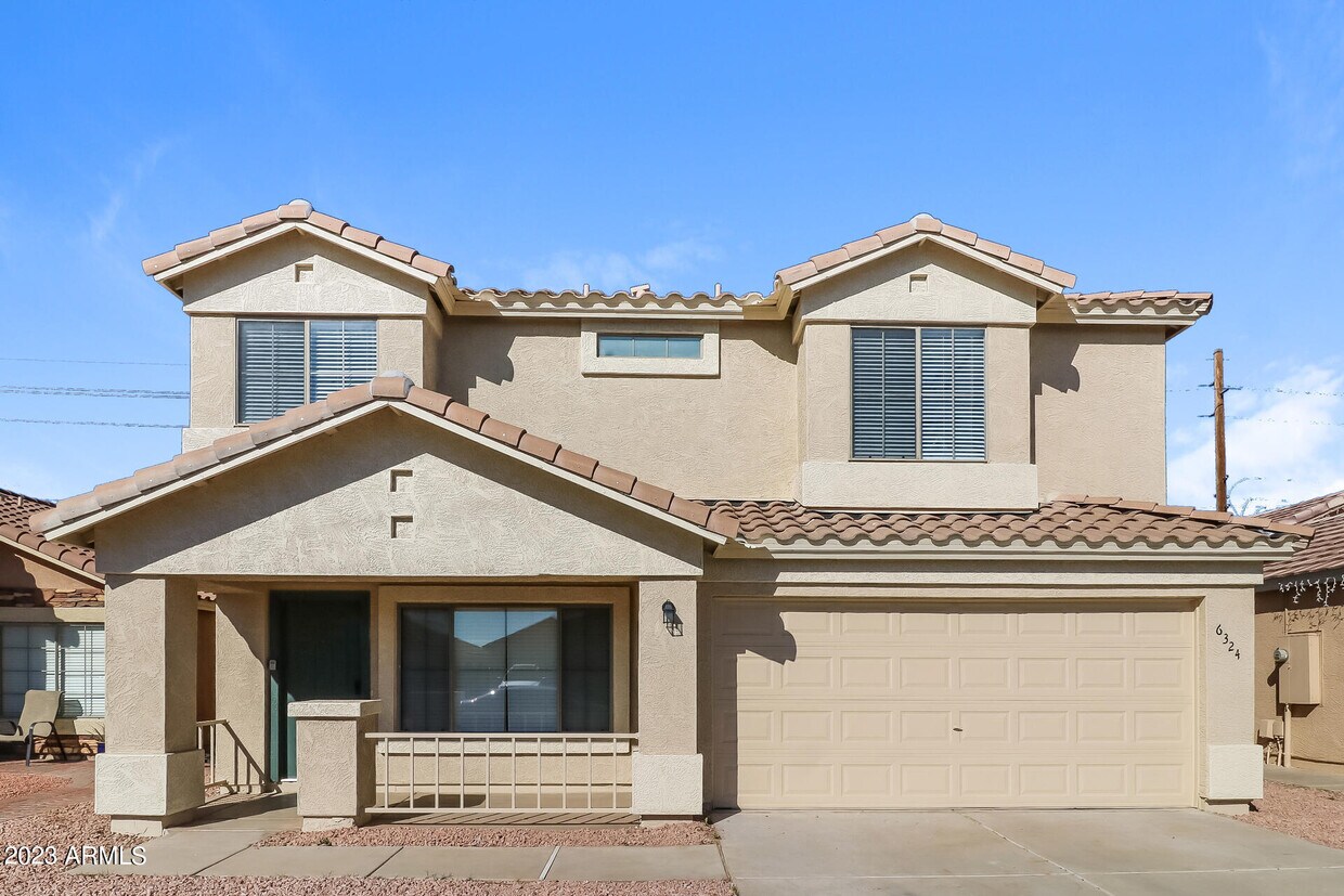 Foto principal - 6324 W Winslow Ave