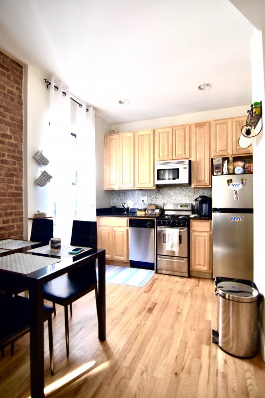 Foto del edificio - 654 W 161st St