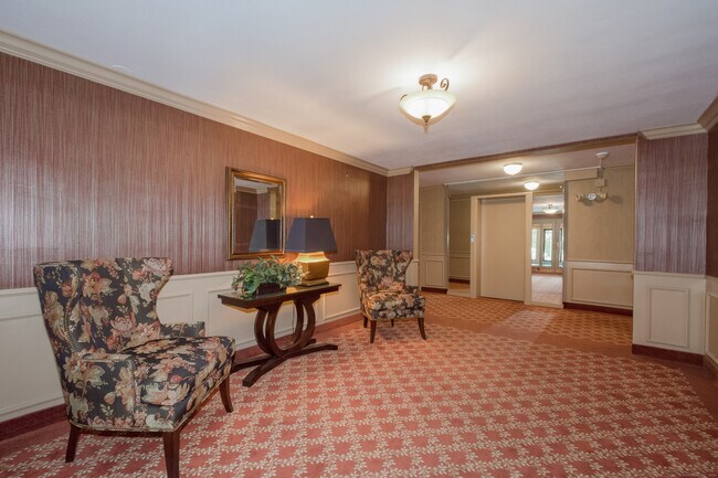 Foto del edificio - 30 Outlook Ave