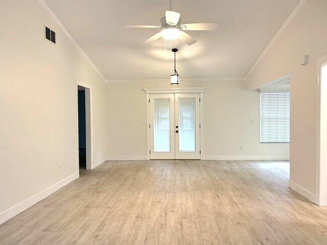 Foto del edificio - Beautiful 2 Bedroom Ormond Beach Home!