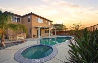 Building Photo - 29056 Barcelona Ct