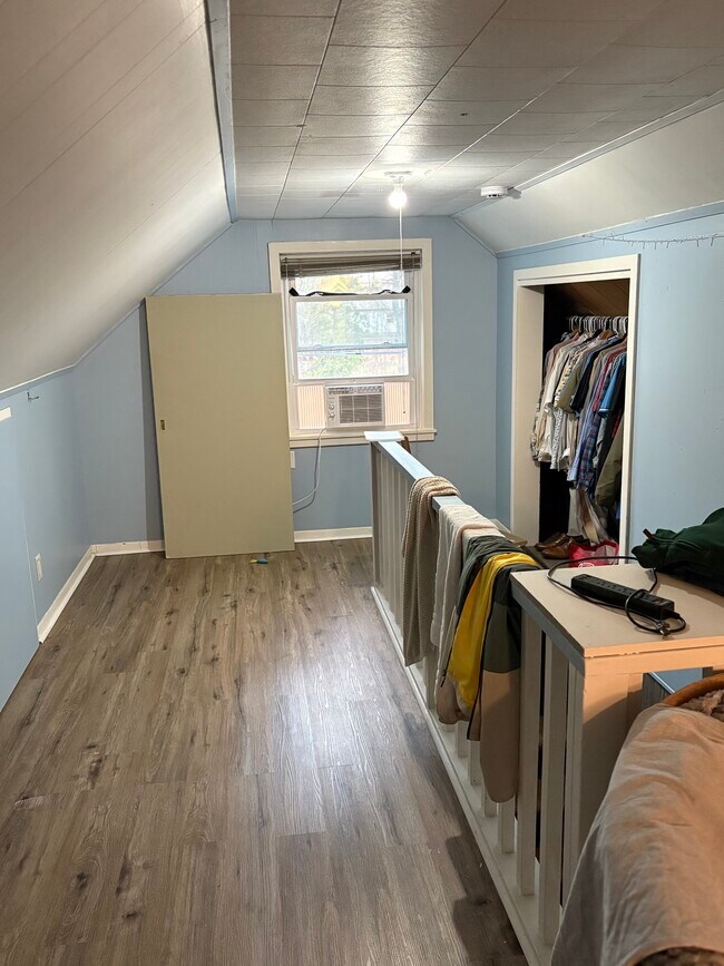 Foto del edificio - 1530 Snyder Rd