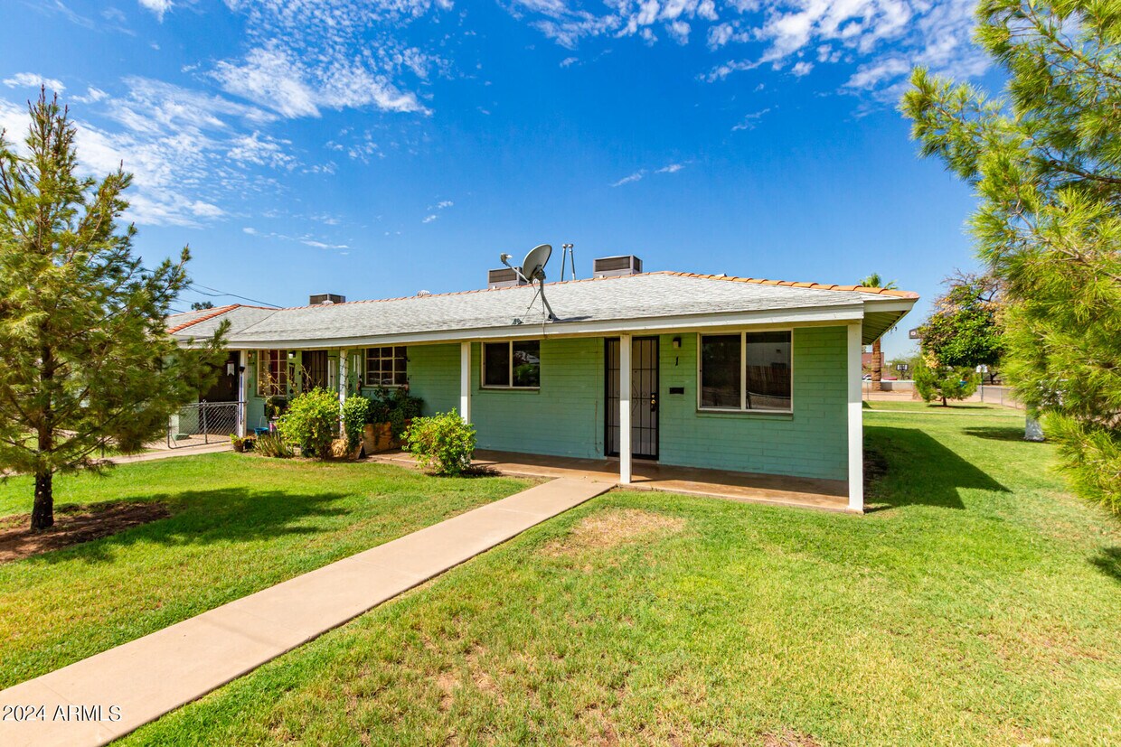 Foto principal - 1721 E Moreland St