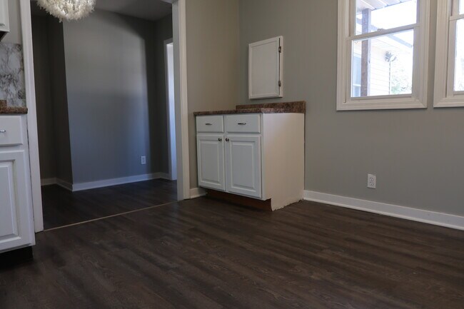 Foto del edificio - 40 58th St SE