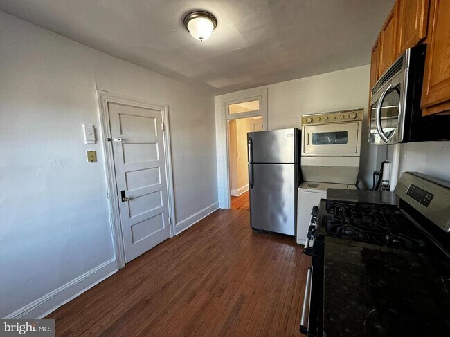 Foto del edificio - 1748 Lamont St NW