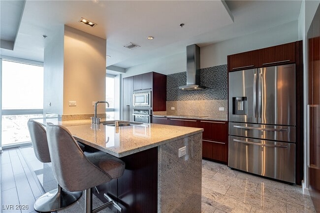 Building Photo - 4471 Dean Martin Dr