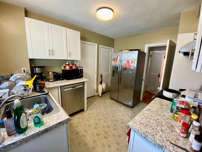 Foto del edificio - 44 Day St