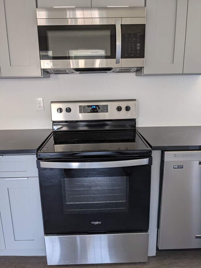 Foto del edificio - 113 Wayne Pl SE