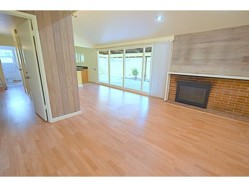Primary Photo - 134 Blackfield Dr