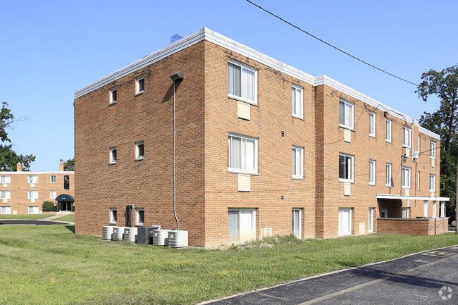 Brookside Oval Apartments Rentals - Cleveland, OH | Apartments.com