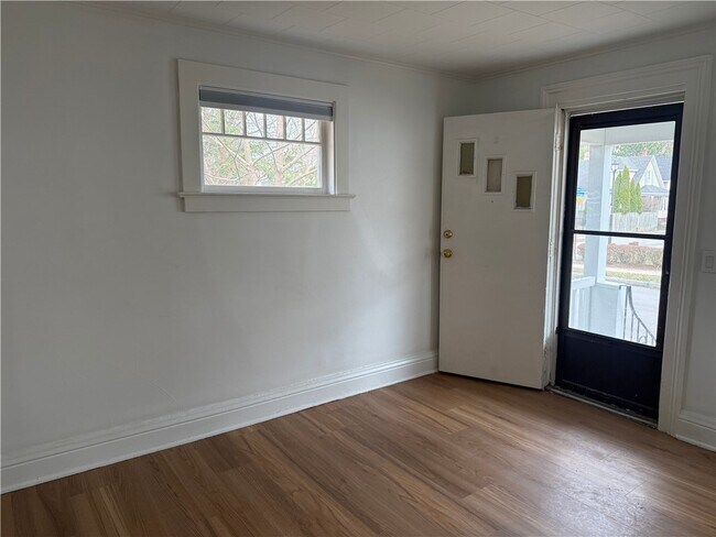 Foto del edificio - 355 Caroline St