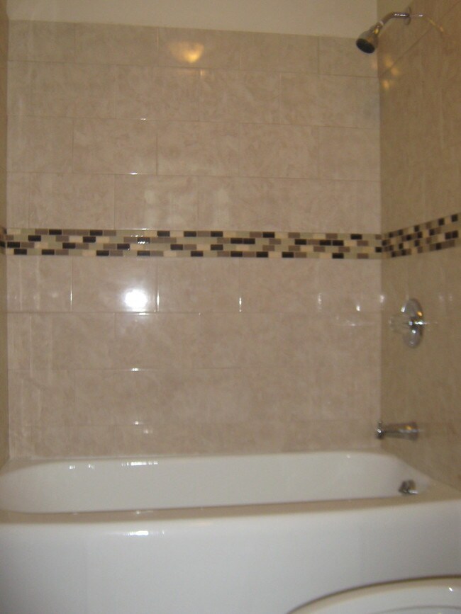 Building Photo - 1307 S 9th Ave