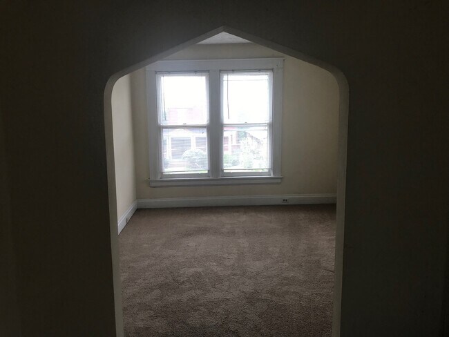 Entrada al comedor - 3530 Shaw Ave