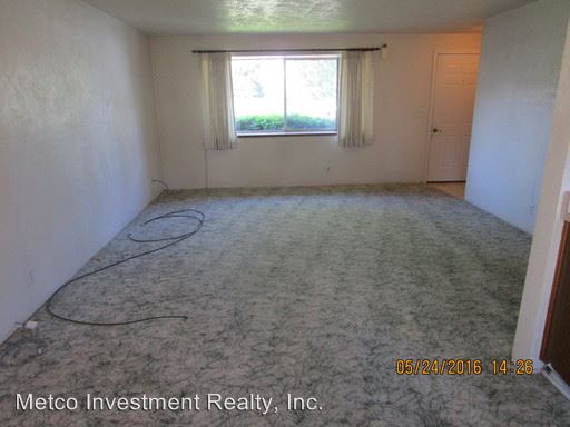 Building Photo - 1726 Rainbow Loop