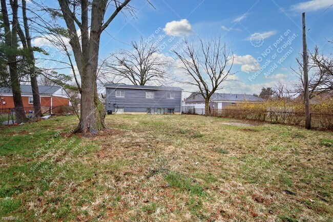 Building Photo - 3 br, 1.5 bath House - 1578 S James Rd