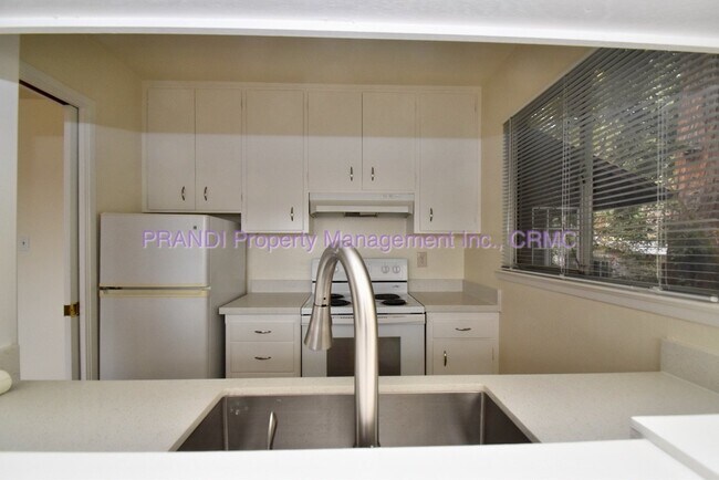 Foto del edificio - 104 Wisteria Way