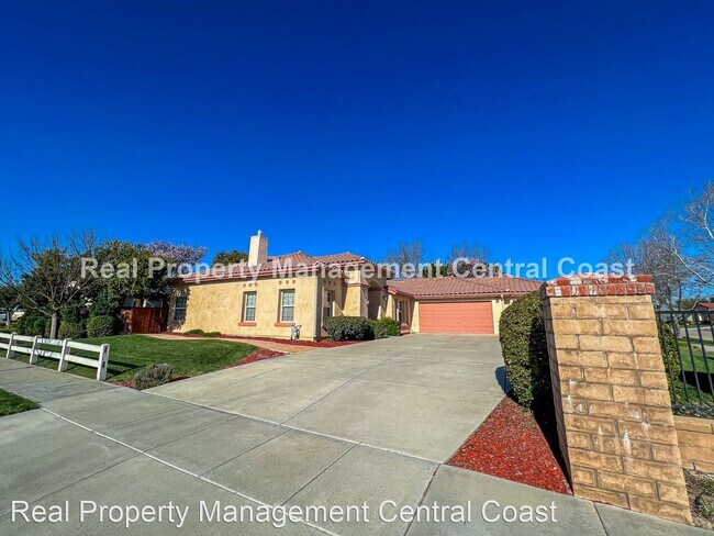 Building Photo - 3 br, 2 bath House - 2810 School House Circle