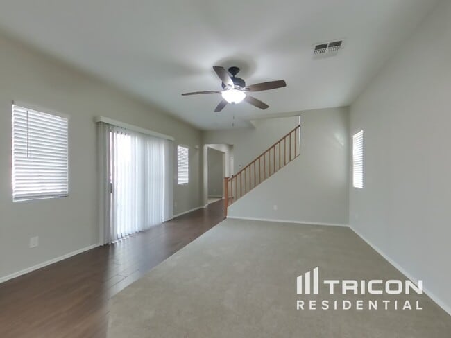 Building Photo - 14132 W Country Gables Dr