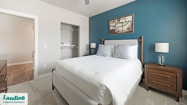 Foto del edificio - 2445 Estrella Pkwy