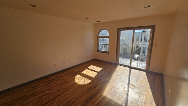 Foto del edificio - 88 Brown Pl