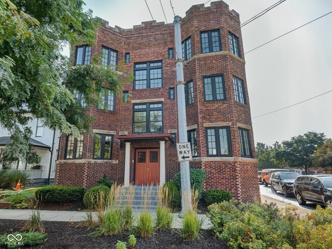 Building Photo - 1601 N Delaware St